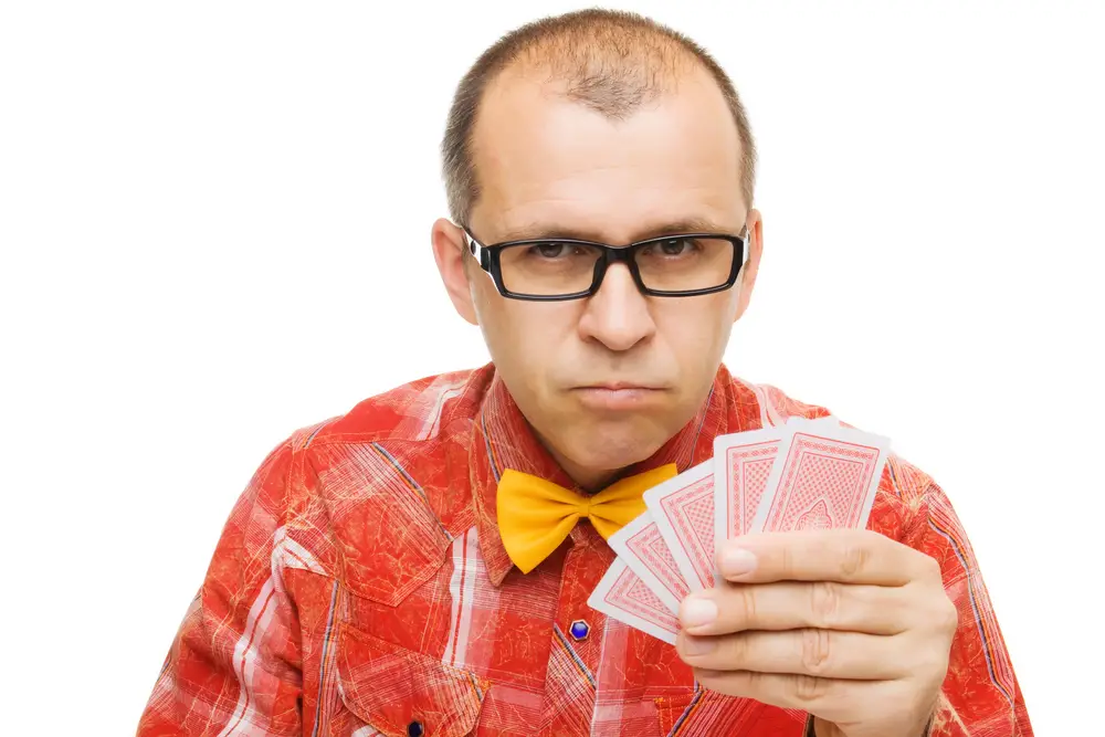 pinochle cards vs poker cards